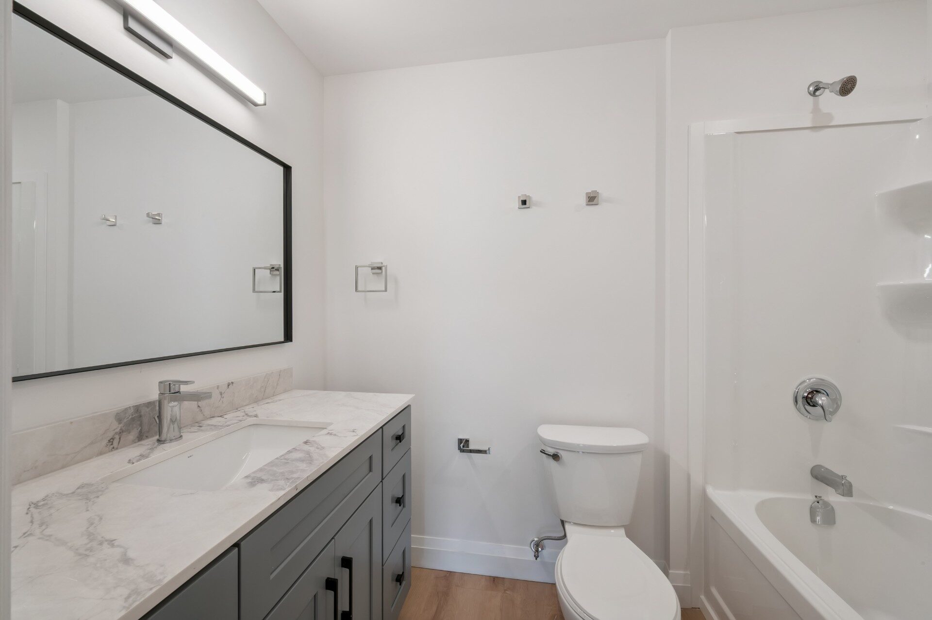 11-Arlington Blvd 011