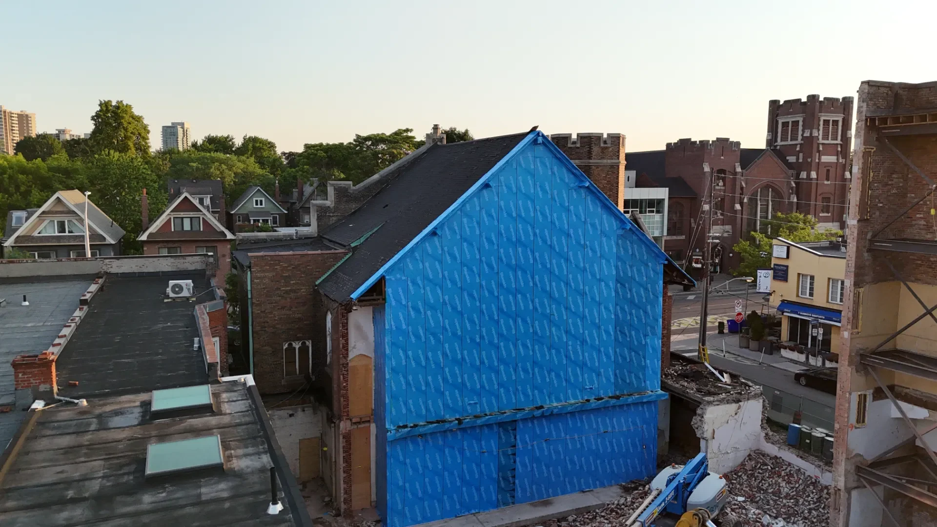 DJI_20250702063135_0416_D